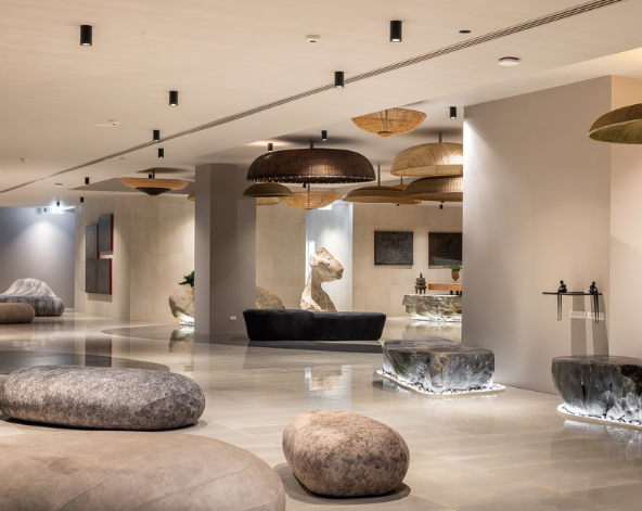 享受飯店自由時光→機場(純機場接送、中文導遊送機)→台北