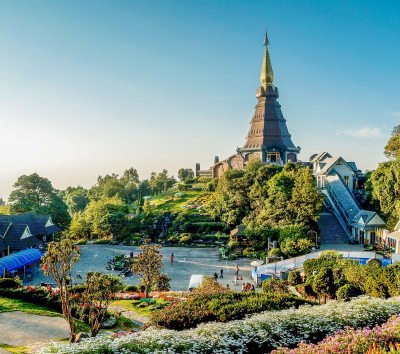 DAY3 自由安排清邁觀光行程 (推薦廚藝課程、文青市集、大象友善體驗營、叢林飛索等，可與專員一對一討論)