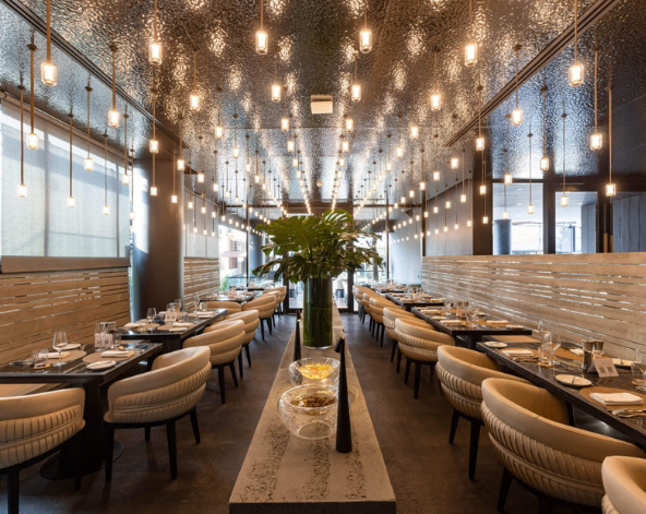 飯店睡到自然醒&享用早餐→機場(純司機機場接送)→台北 