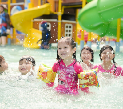 親子戶外行程二擇一 (大峽谷水上樂園+贈送一次滑索體驗/一日農夫生活體驗)→清邁最大的室內兒童遊樂場+含飲品一杯→百年老屋泰式料理